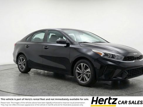 Used 2024 Kia Forte LXS FWD image 1