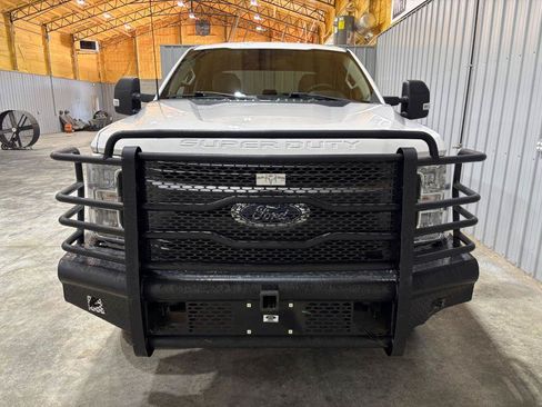 Used 2019 Ford F250 XL w/ Power Equipment Group AWD/4WD image 7