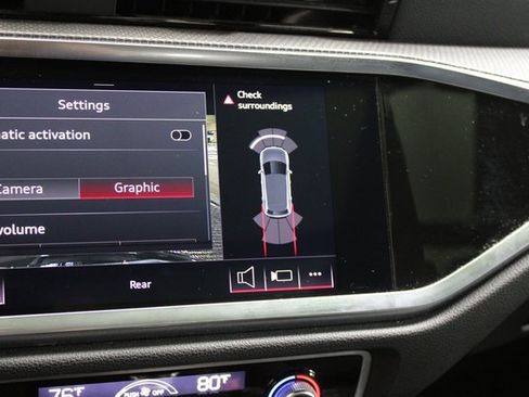 Used 2022 Audi Q3 2.0T Premium Plus image 17