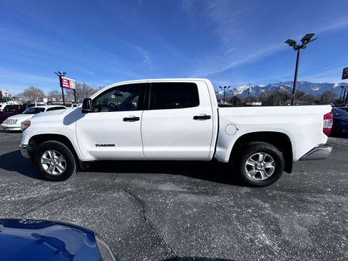 Used 2017 Toyota Tundra SR5 image 5