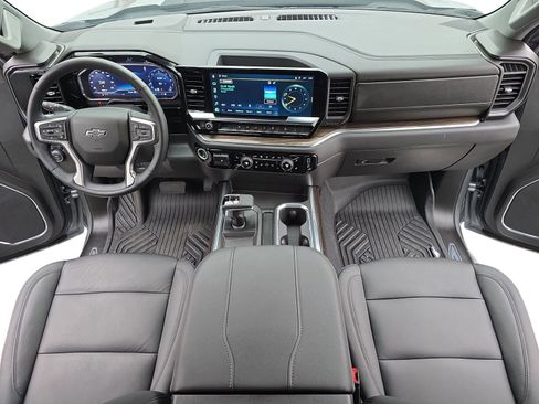 Used 2024 Chevrolet Silverado 1500 LT Trail Boss w/ Convenience Package II image 15