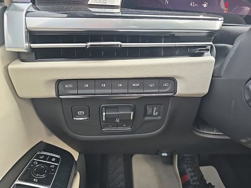 Used 2026 Cadillac Escalade Sport w/ Touring Package AWD/4WD image 21