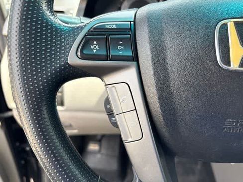 Used 2012 Honda Odyssey EX image 12