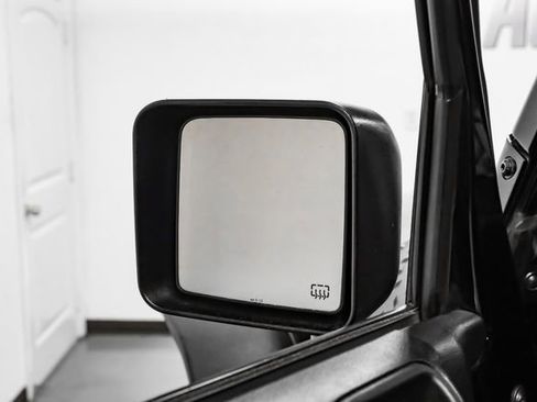 Used 2016 Jeep Wrangler Unlimited Sport image 38