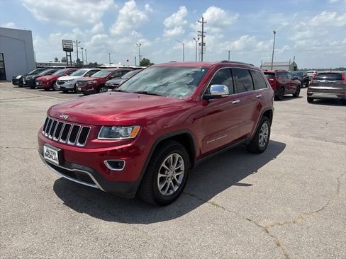 Used 2015 Jeep Grand Cherokee Limited AWD/4WD image 2