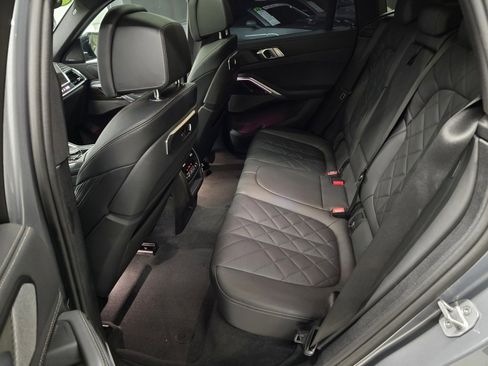 Used 2025 BMW X6 xDrive40i image 32