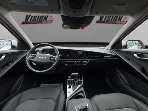 New 2026 Kia Niro EX image 19