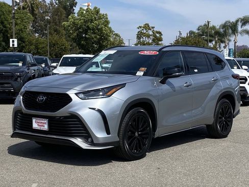 Certified 2025 Toyota Highlander XSE AWD/4WD image 38
