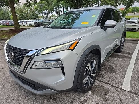 Used 2021 Nissan Rogue SL AWD/4WD image 4