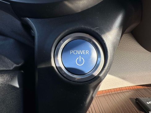 Certified 2023 Toyota Sienna XLE w/ XLE Plus Package AWD/4WD image 29