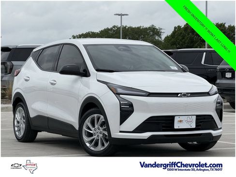 New 2027 Chevrolet Bolt LT w/ Comfort Package FWD image 2