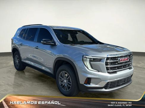 Used 2025 GMC Acadia Elevation image 7