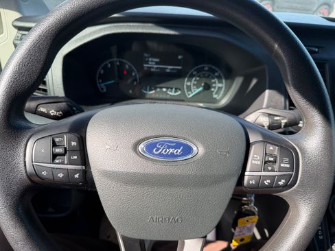 Used 2024 Ford Transit 250 Low Roof w/ Exterior Upgrade Package RWD image 17
