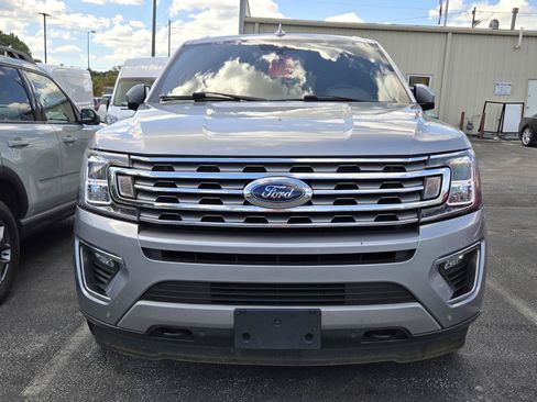Used 2021 Ford Expedition Limited AWD/4WD image 2