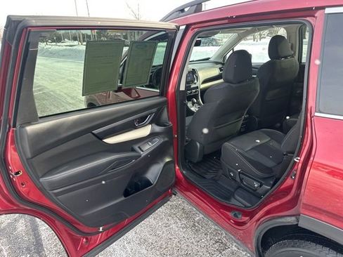 Used 2019 Subaru Ascent Premium w/ Popular Package #3 image 23