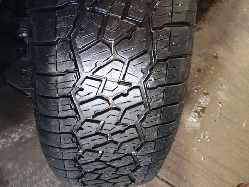 Used 2024 Ford Maverick Tremor w/ Tremor Off-Road Package image 32