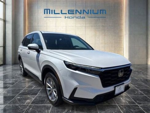 Used 2023 Honda CR-V EX image 2