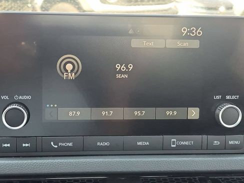 Used 2025 Honda Civic Sport image 18