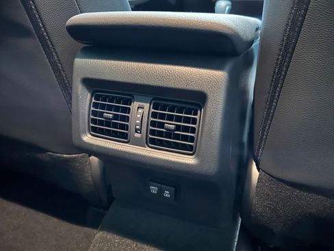 New 2026 Toyota Camry Hybrid FWD image 20