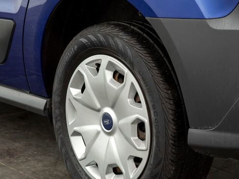 Used 2017 Ford Transit Connect XL image 9