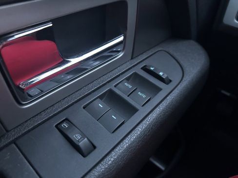 Used 2013 Ford F150 FX4 image 7