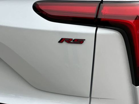 New 2026 Chevrolet Blazer EV RS w/ LPO, Blackout Package FWD image 33