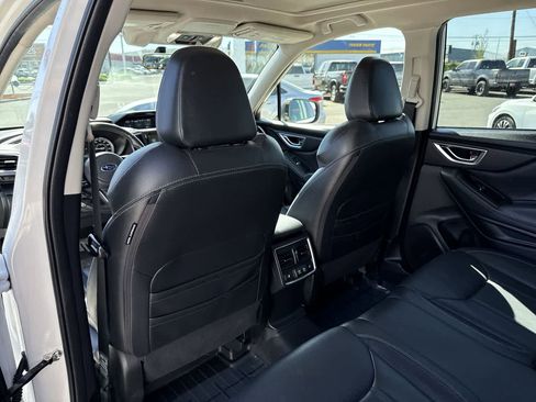 Used 2020 Subaru Forester Touring AWD/4WD image 13