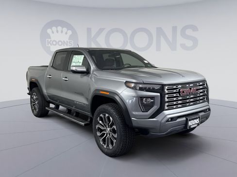 New 2026 GMC Canyon Denali image 10