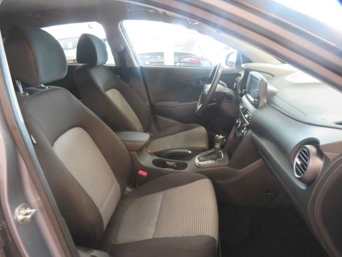 Used 2019 Hyundai Kona SEL FWD image 25