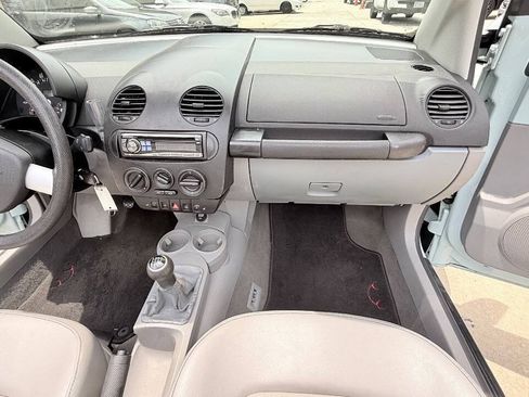 Used 2004 Volkswagen Beetle GLS FWD image 72
