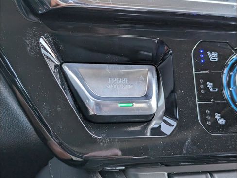 New 2026 GMC Sierra 2500 Denali w/ Denali Reserve Package AWD/4WD image 13