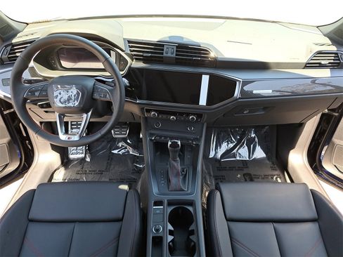 New 2025 Audi Q3 2.0T Premium Plus image 9