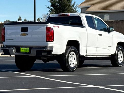 Used 2019 Chevrolet Colorado W/T image 11