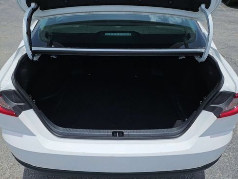 Used 2025 Toyota Camry LE FWD image 28