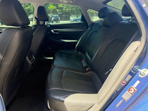 Used 2020 Hyundai Sonata Limited w/ Cargo Package FWD image 9