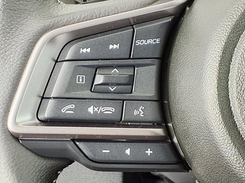 Used 2025 Subaru Outback Premium w/ Popular Package #1A AWD/4WD image 16