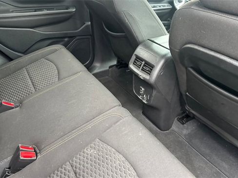 Used 2020 GMC Terrain SLE w/ Elevation Edition image 18