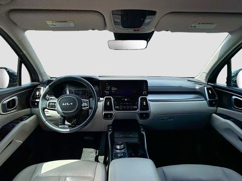 Used 2023 Kia Sorento EX FWD image 17