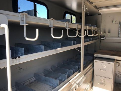 Used 2014 Ford F550 2WD Regular Cab Super Duty image 15