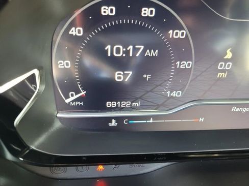 Used 2023 GMC Yukon Denali image 34