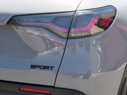 Used 2024 Honda HR-V Sport image 4