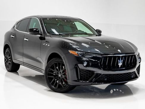 Used 2024 Maserati Levante Modena Ultima AWD/4WD image 5