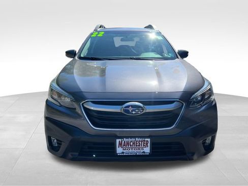 Used 2022 Subaru Outback Premium AWD/4WD image 2