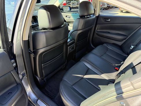 Used 2014 Nissan Maxima 3.5 SV image 9