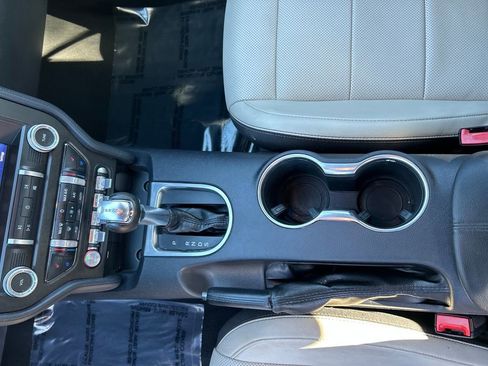 Used 2021 Ford Mustang Premium image 16