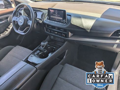 Certified 2023 Nissan Rogue SV FWD image 12