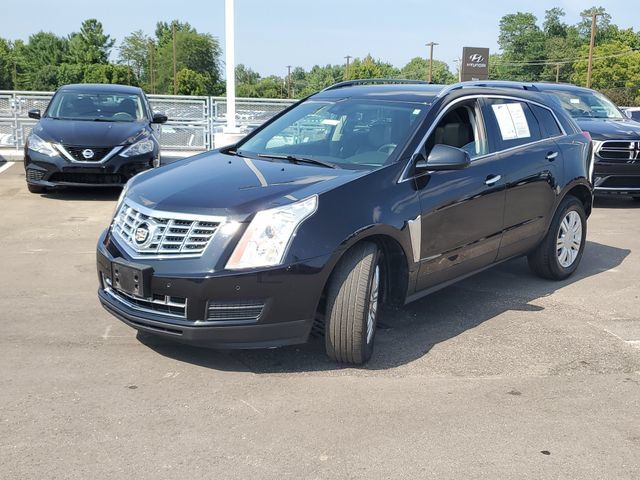 Used 2015 Cadillac SRX Luxury w/ Driver Awareness Package FWD image 2