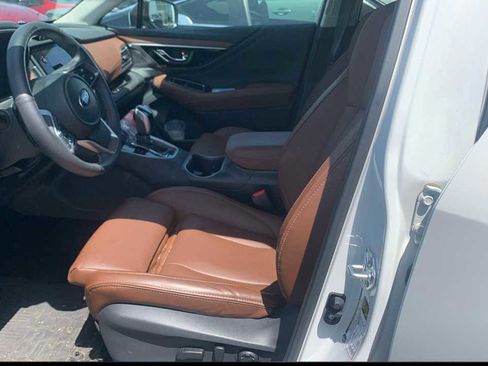 Used 2025 Subaru Outback Touring XT image 3