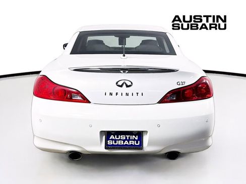 Used 2011 INFINITI G37 Convertible w/ Premium Pkg RWD image 6