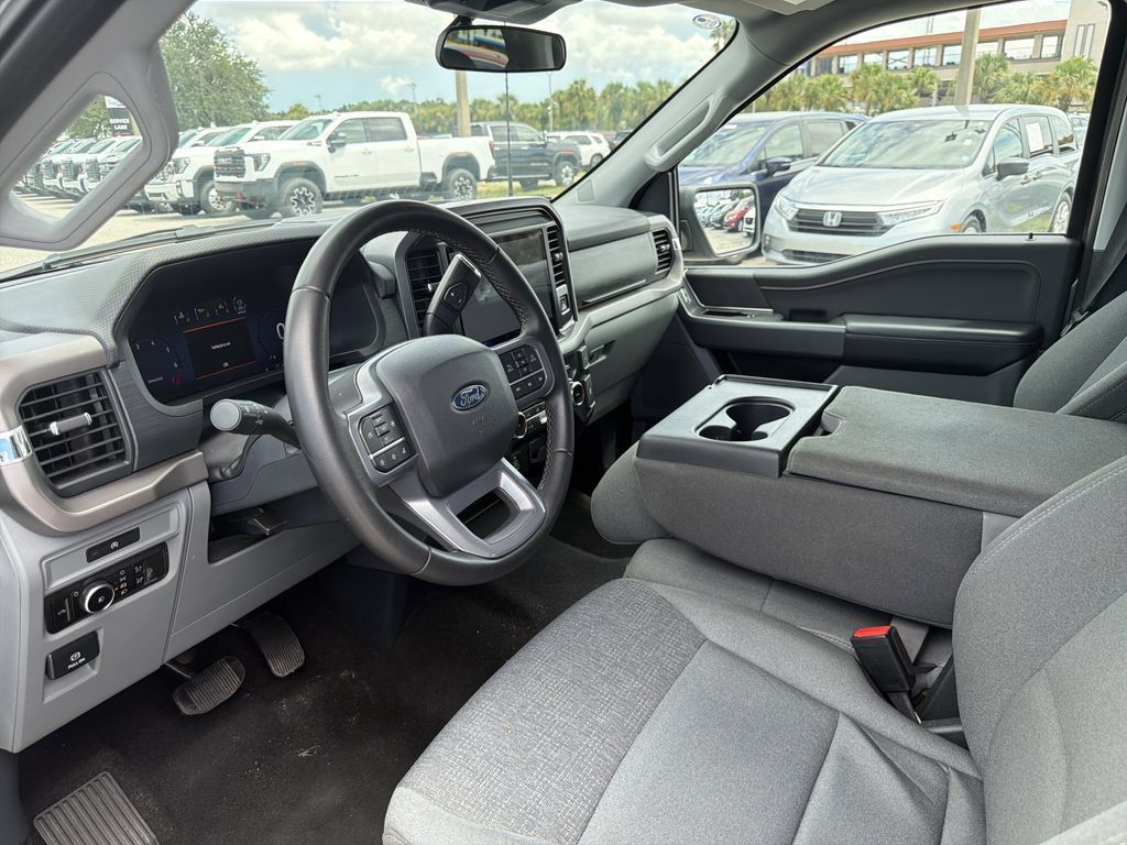Used 2025 Ford F150 XLT w/ Equipment Group 301A Standard AWD/4WD image 18